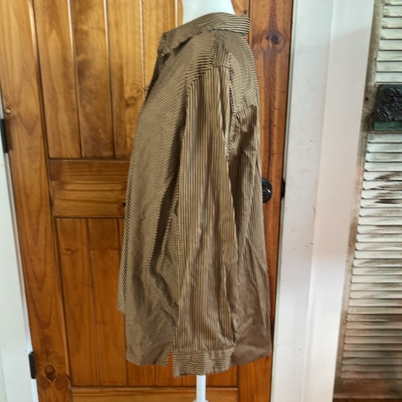Chico’s black tan Striped button down long sleeve shirt size 3 / XL - Picture 2 of 9